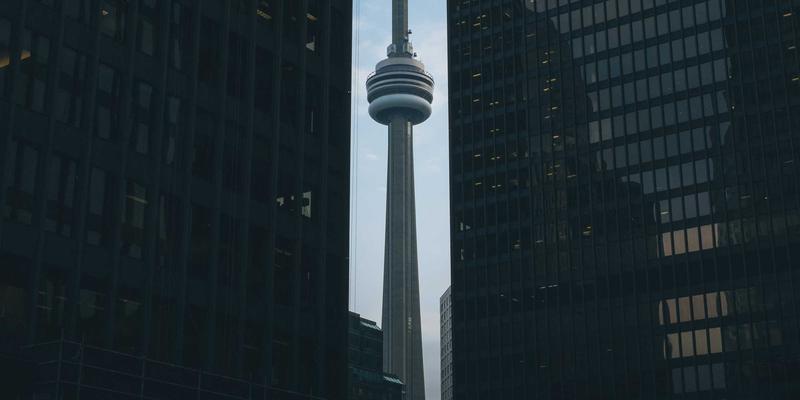 KIZ风格婚礼穿搭指南：以质朴真挚的个人形象，打造温馨难忘的仪式